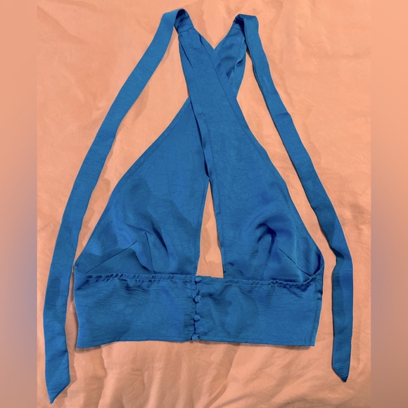 Cropped Satin Halter Top - Picture 2 of 3